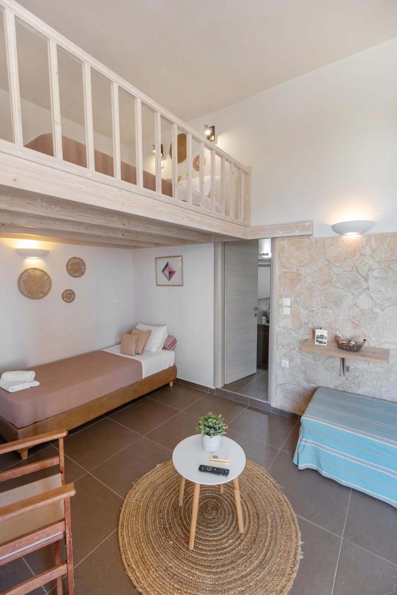 Apartment Oinoni's - Xanthipi Souvala