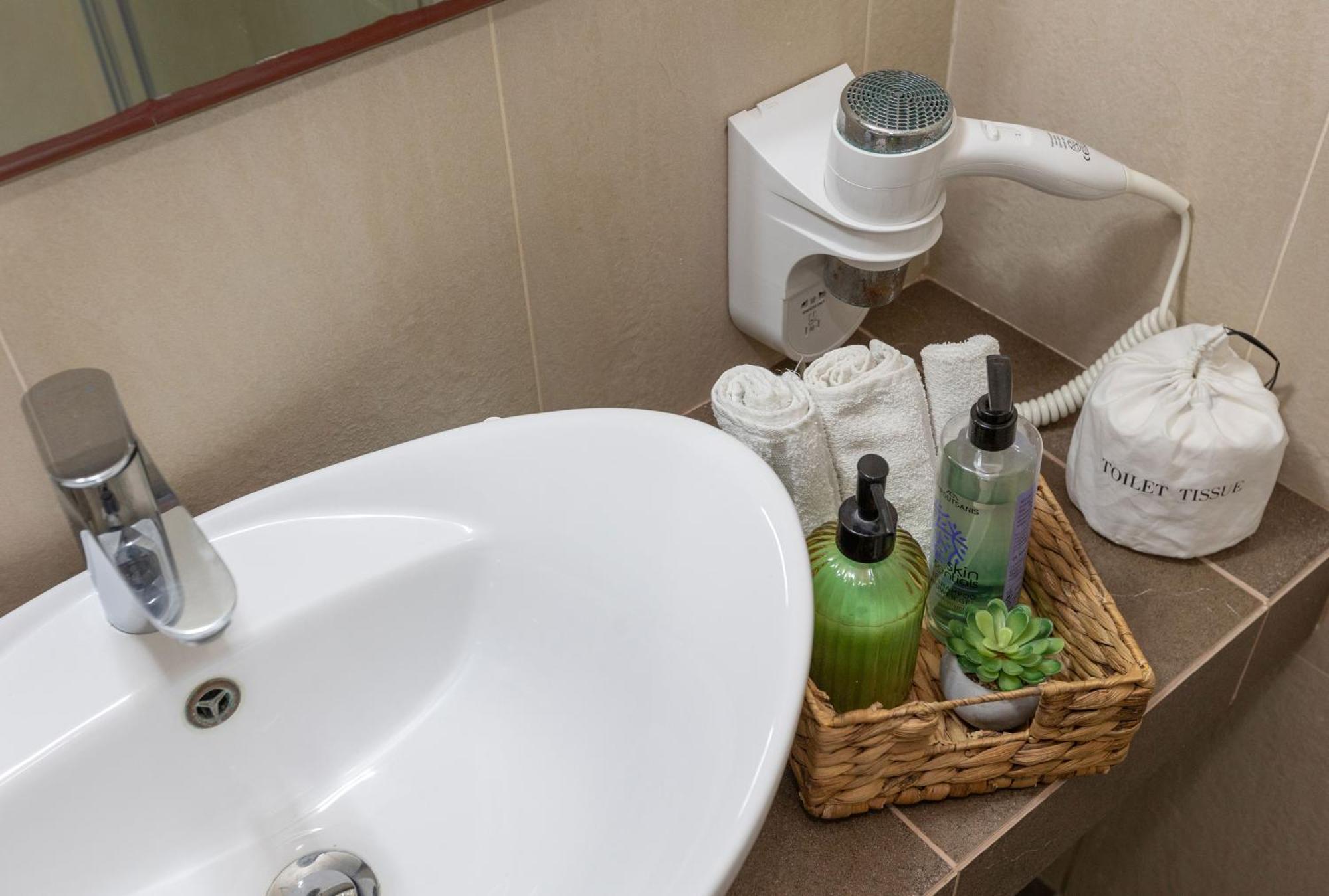 Oinoni's - Xanthipi Apartmán Souvala