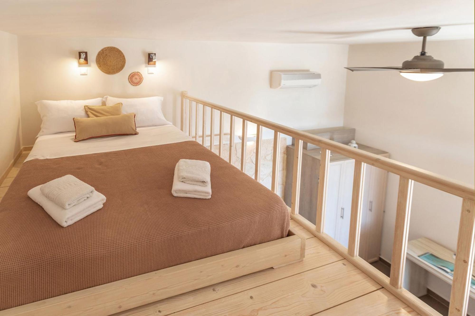 Oinoni's - Xanthipi Apartmán *
